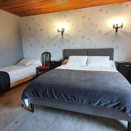 Bed and Breakfast La Grange Des Roches Roses Anchenoncourt-et-Chazel Экстерьер фото