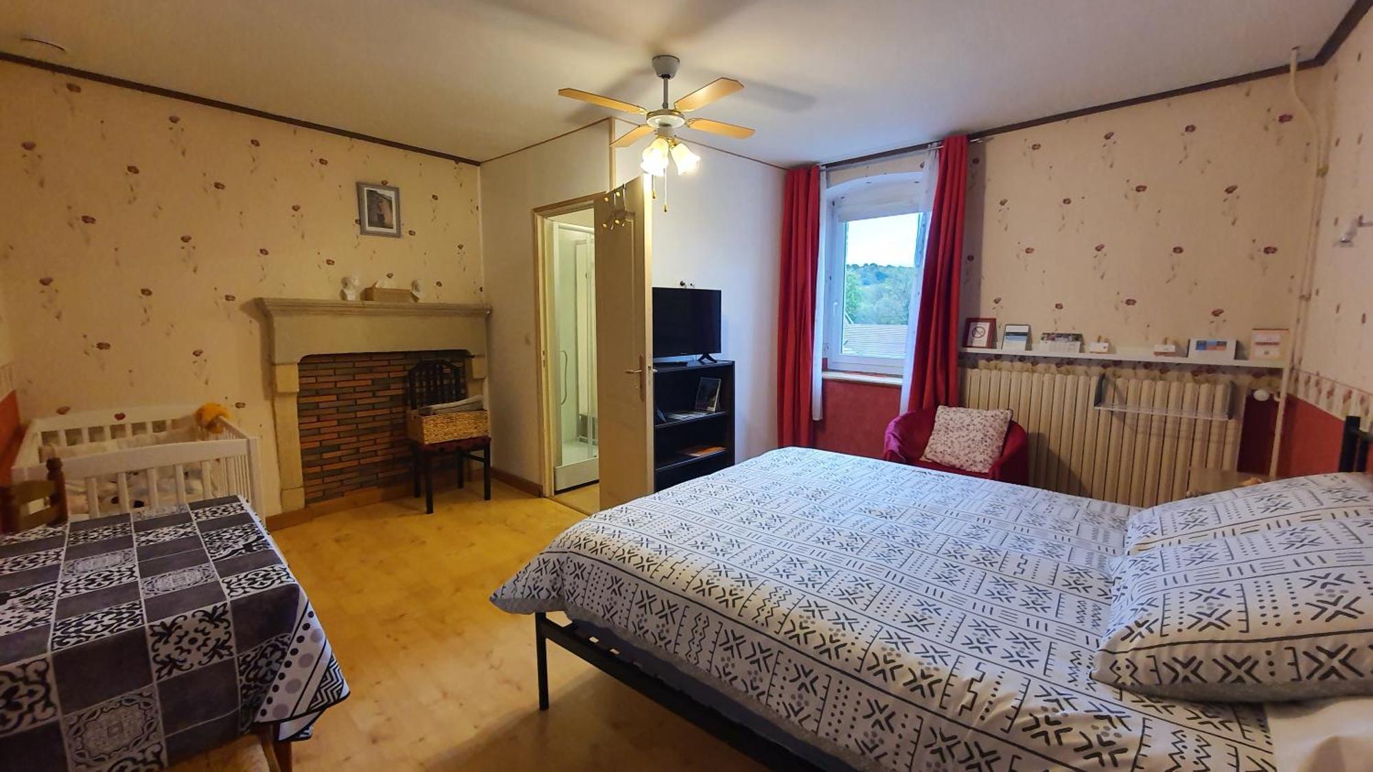 Bed and Breakfast La Grange Des Roches Roses Anchenoncourt-et-Chazel Номер фото